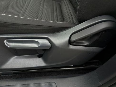 Used 2024 Volkswagen Tiguan S FWD image 14