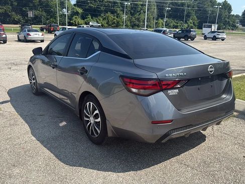 Used 2025 Nissan Sentra S FWD image 3