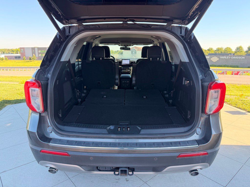 Used 2020 Ford Explorer Limited w/ Class III Trailer Tow Package AWD/4WD image 33