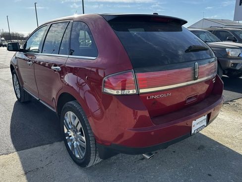Used 2010 Lincoln MKX AWD image 40