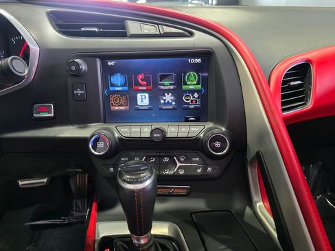 Used 2016 Chevrolet Corvette Z06 w/ 3LZ Preferred Equipment Group RWD image 10