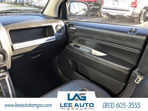 Used 2016 Jeep Compass Latitude image 16