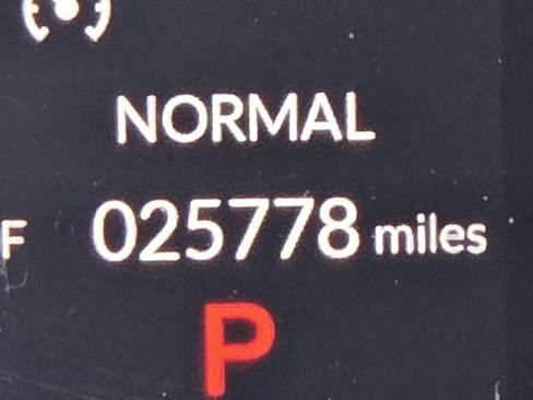 Certified 2024 Honda HR-V Sport image 29