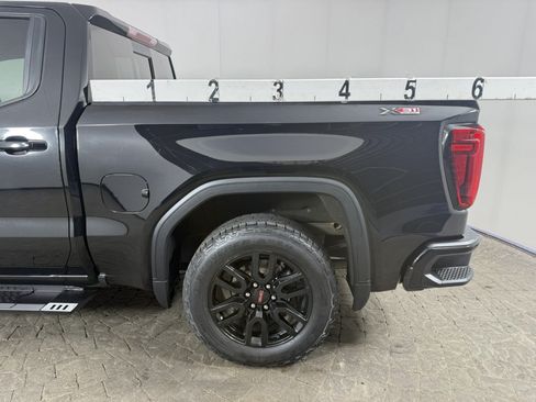 Used 2020 GMC Sierra 1500 Elevation w/ Elevation Value Package AWD/4WD image 5
