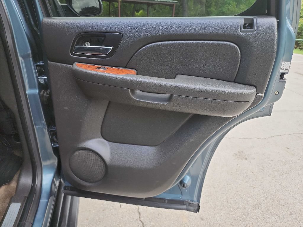 Used 2008 Chevrolet Tahoe LT RWD image 29