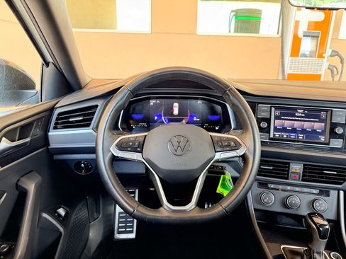 Used 2024 Volkswagen Jetta Sport FWD image 36