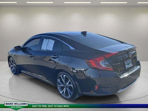 Used 2020 Honda Civic Touring image 5