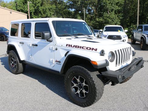 Used 2018 Jeep Wrangler Unlimited Rubicon AWD/4WD image 9