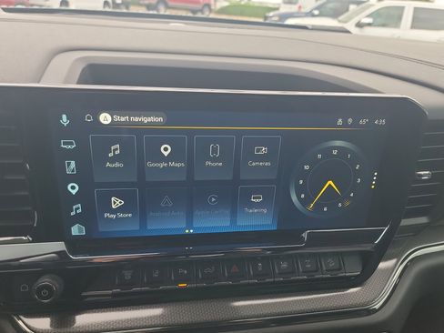 Certified 2025 Chevrolet Silverado 2500 ZR2 w/ Technology Package AWD/4WD image 24