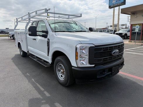 New 2026 Ford F250 XL RWD image 4
