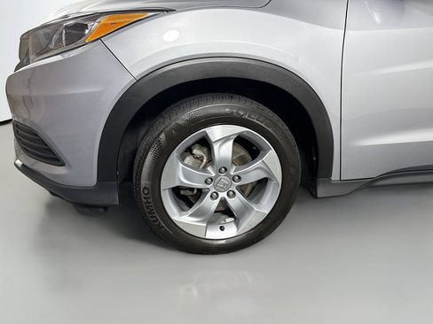 Used 2020 Honda HR-V LX image 6