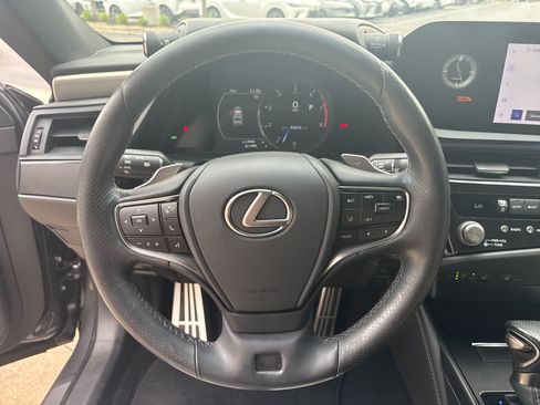 Used 2023 Lexus ES 350 F Sport w/ Accessory Package (Z1) FWD image 18