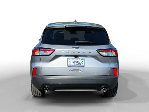 Certified 2022 Ford Escape SE w/ SE Sport Appearance Package FWD image 4