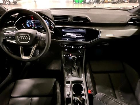 Used 2025 Audi Q3 2.0T Premium w/ Convenience Package image 14