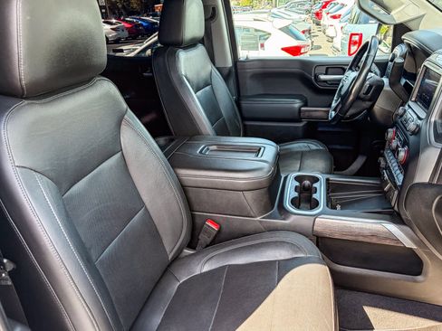 Used 2020 Chevrolet Silverado 1500 LTZ w/ LTZ Premium Package AWD/4WD image 16