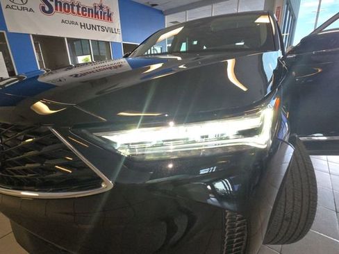 Certified 2025 Acura MDX FWD image 28