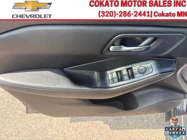 Used 2024 Nissan Rogue SV AWD/4WD image 17