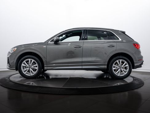 Certified 2023 Audi Q3 2.0T Premium Plus w/ Premium Plus Package image 7