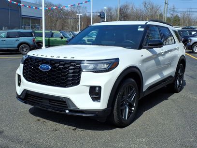 Certified 2025 Ford Explorer ST-Line w/ Premium Package