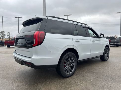 New 2025 Ford Expedition Platinum w/ Stealth Performance Package image 7