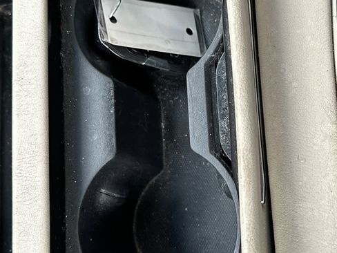 Used 2017 GMC Yukon Denali w/ Open Road Package image 34