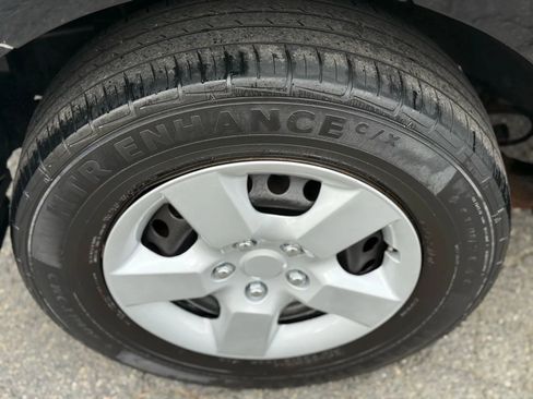 Used 2014 Nissan Rogue S w/ Convenience Package image 34