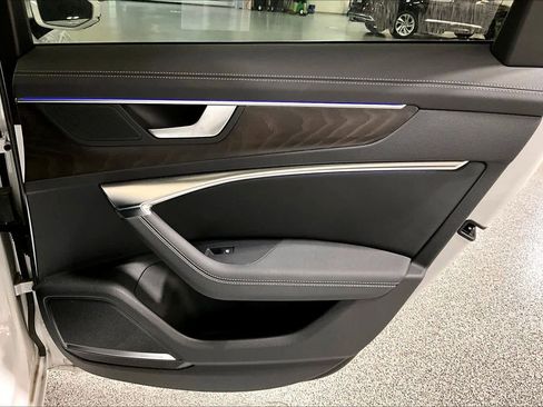 Used 2023 Audi A6 Premium Plus w/ Premium Plus Package image 22