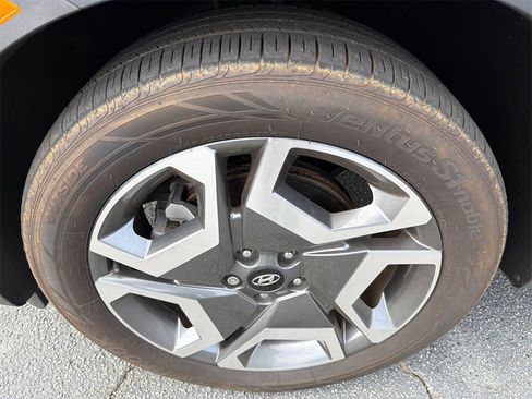 Used 2024 Hyundai Palisade Limited image 11