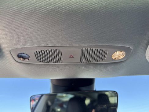 Used 2022 Tesla Model 3 image 43