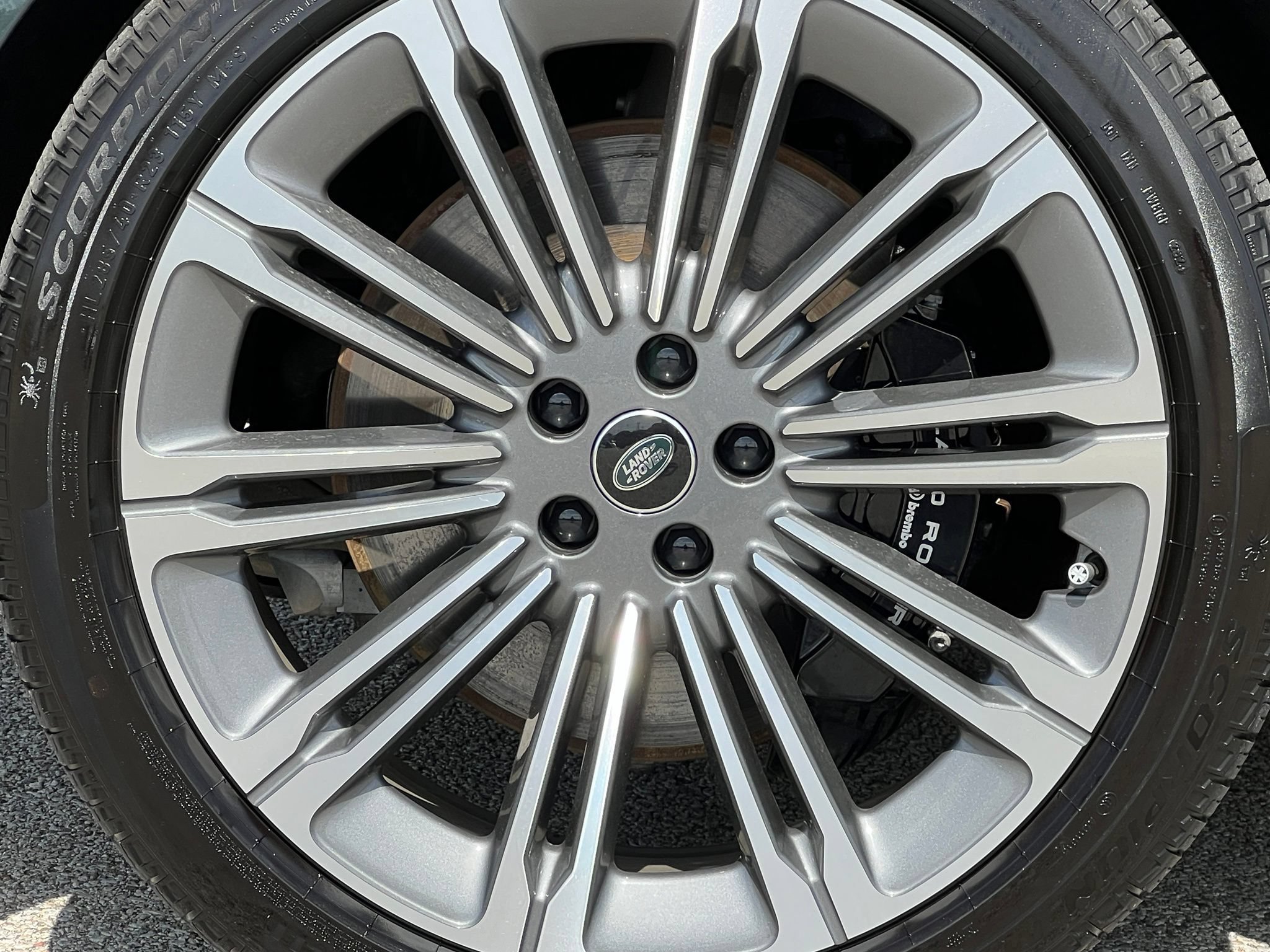 Used 2025 Land Rover Range Rover Autobiography AWD/4WD image 20