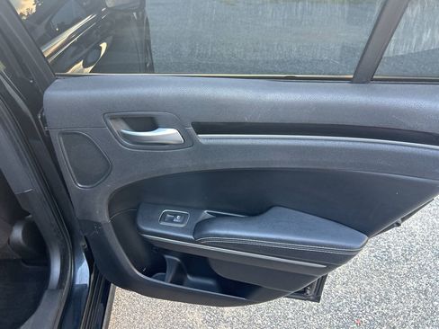 Used 2017 Chrysler 300 S w/ 300S Premium Group AWD/4WD image 22