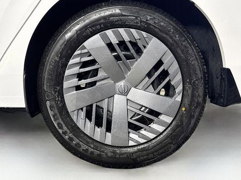 New 2026 Nissan Sentra S image 9