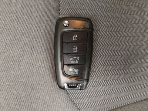 Used 2021 Hyundai Sonata SE image 32