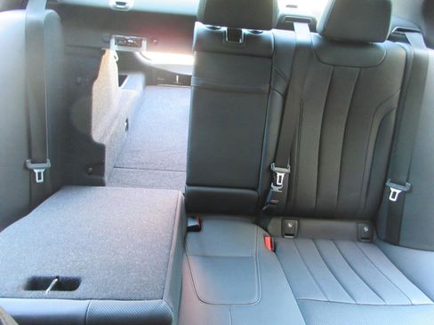 Used 2023 BMW 530i w/ M Sport Package RWD image 35