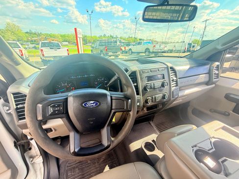 Used 2019 Ford F250 XL image 18