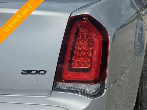 Certified 2021 Chrysler 300 Touring w/ Sport Appearance Package RWD image 8