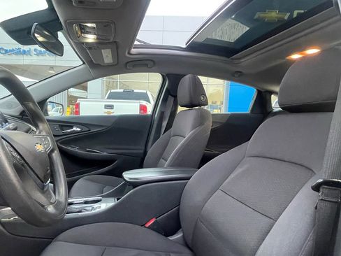 Used 2023 Chevrolet Malibu LT image 4