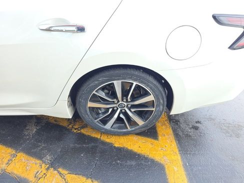 Used 2023 Nissan Maxima SV w/ Floor Mat Group image 10