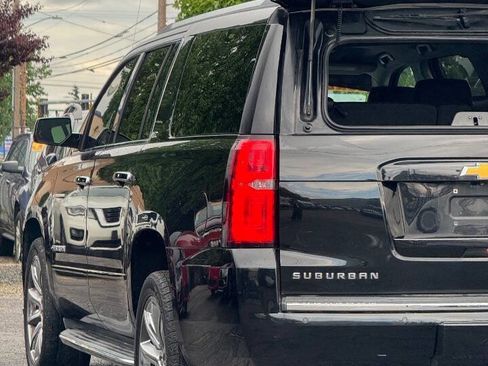 Used 2015 Chevrolet Suburban LTZ w/ Max Trailering Package AWD/4WD image 11
