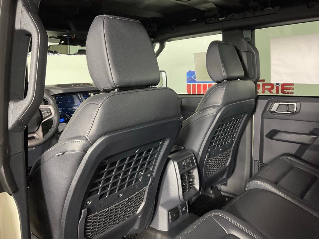 New 2026 Ford Bronco Big Bend w/ Black Diamond Package AWD/4WD image 15
