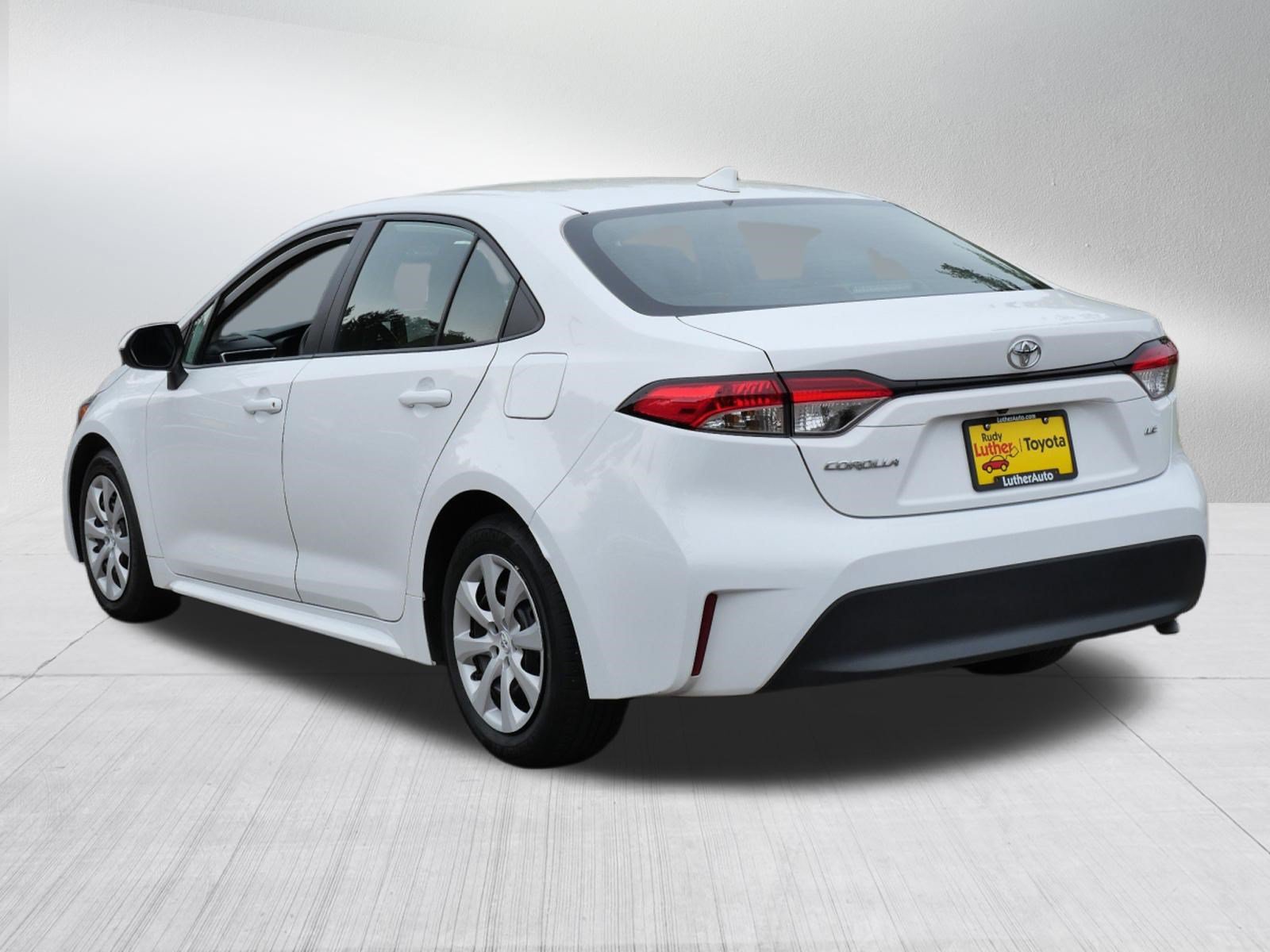 Certified 2024 Toyota Corolla LE FWD image 6