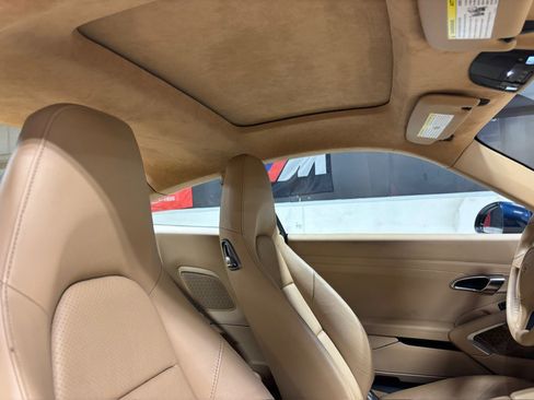 Used 2013 Porsche 911 Carrera 4S AWD/4WD image 21