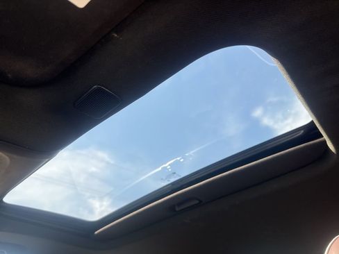 Used 2024 Cadillac CT4 V w/ Technology Package image 28