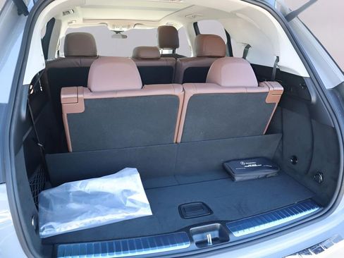 New 2026 Mercedes-Benz GLE 450 4MATIC image 9
