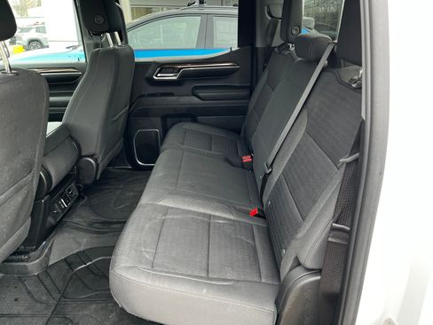 Used 2023 Chevrolet Silverado 1500 LT image 6