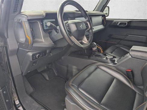 Used 2024 Ford Bronco Badlands AWD/4WD image 9