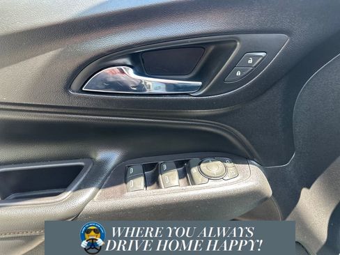 Used 2019 Chevrolet Equinox Premier FWD image 11