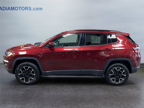 Used 2020 Jeep Compass Sport image 2