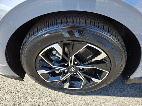 Used 2025 Hyundai Sonata SEL FWD image 22