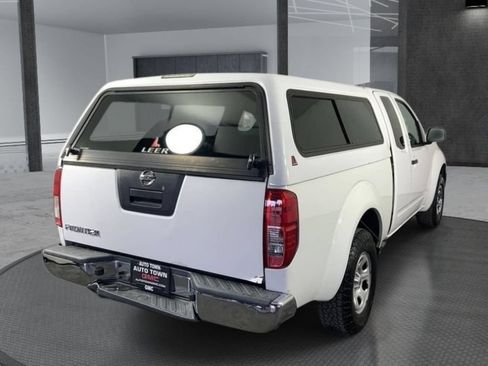 Used 2012 Nissan Frontier S RWD image 4